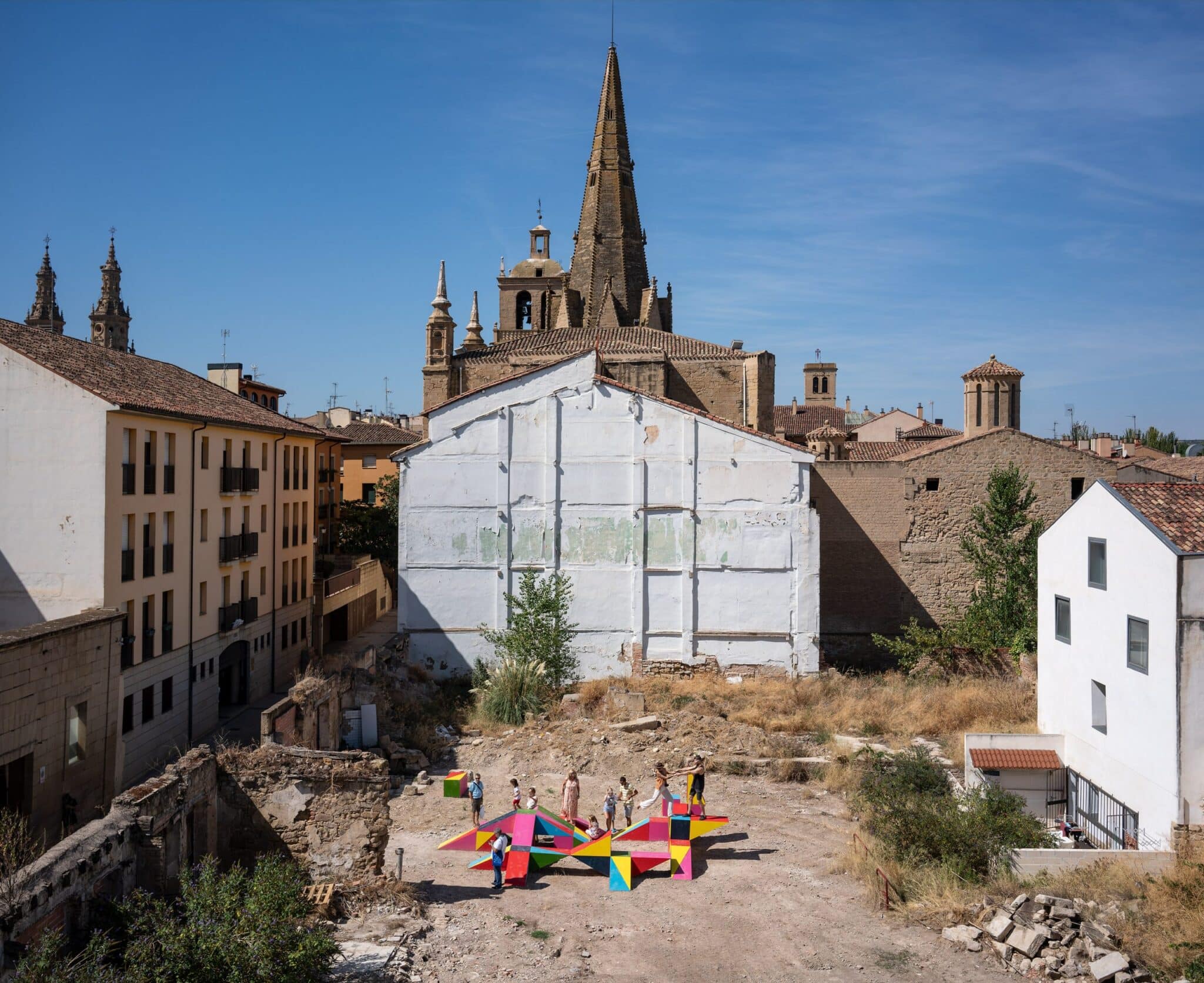 skull-studio-installation-prior-11-josema-cutillas